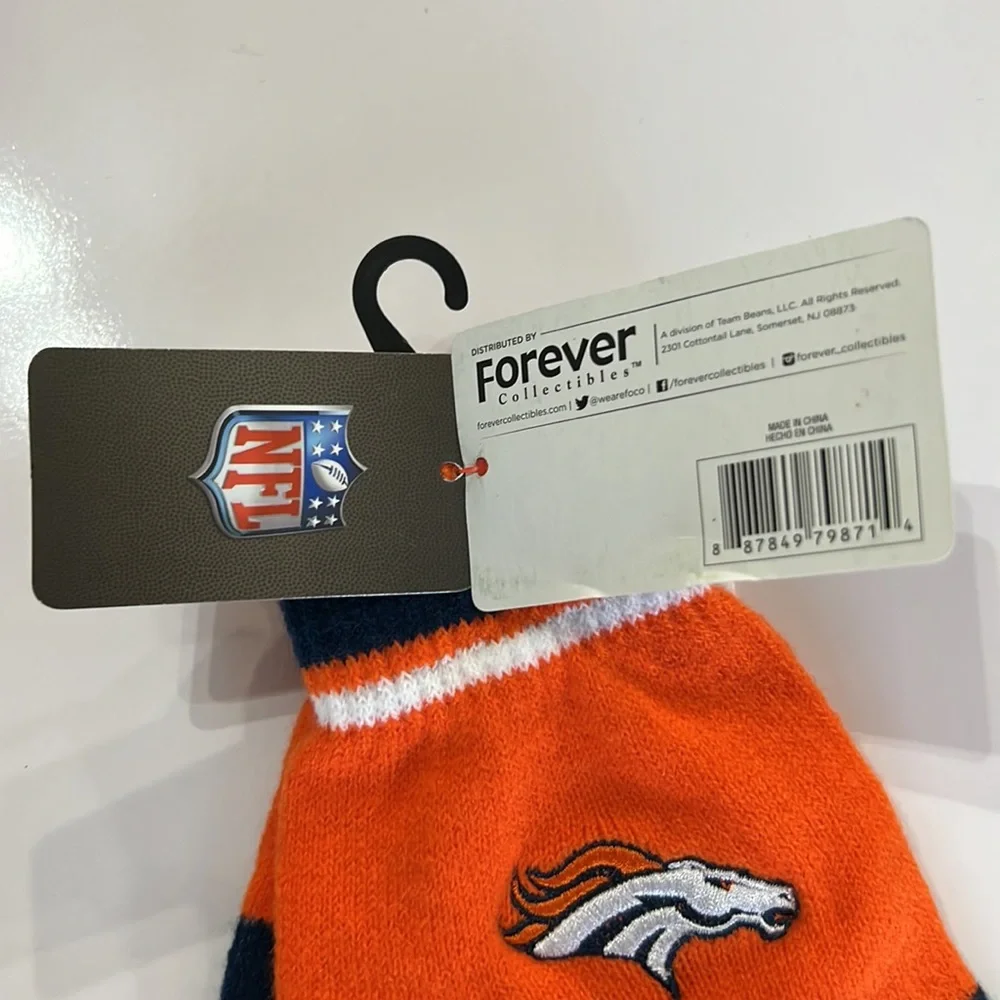 Denver Broncos Knit Gloves NWT